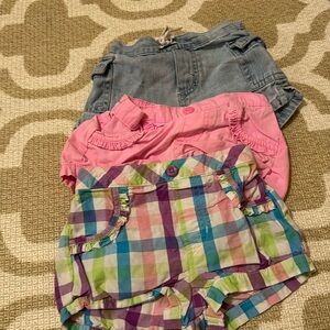 3 pairs of shorts